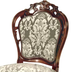 Aufwändig gestalteter Esszimmerstuhl im Barockstil - Ursanna