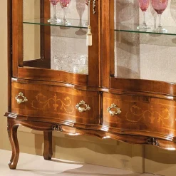 Barock Vitrine 2-türig Agosto mit Nussbaum Furnier