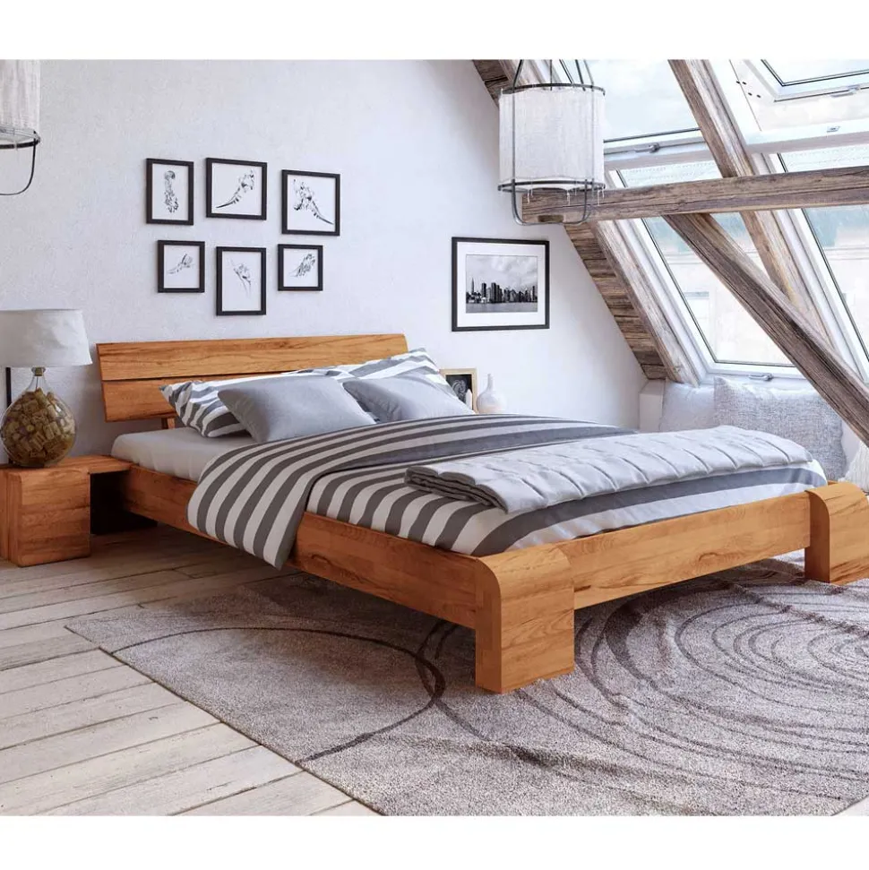 Bett Alcarizora aus Kernbuche Massivholz