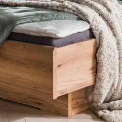 Bett Anlage aus Kernbuche - Krofun (dreiteilig)