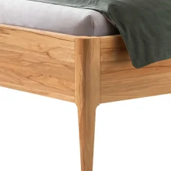 Bett aus Wildbuche massiv und Kunstleder - Padricio