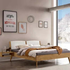 Bett aus Wildeiche mit Kunstleder - Cubus