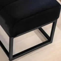 Bettbank in Schwarz - Ennis