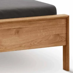 Bettgestell und Nachtkommoden aus Holz - Waving (dreiteilig)