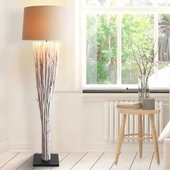 Cremeweiße Stehleuchte mit Schirm aus Stoff - Simona