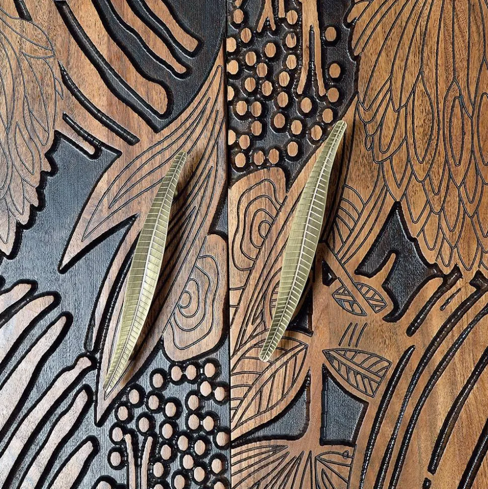 Design Barschrank mit Schnitzerei und Lack - Marcel