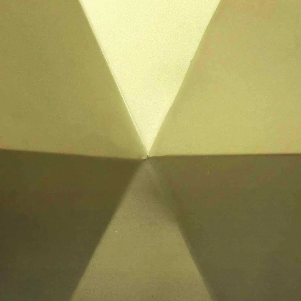 Design Beistelltisch in sechseckiger Form - Lurymav