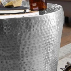 Design Metall Beistelltisch aus Aluminium - Vanimarias