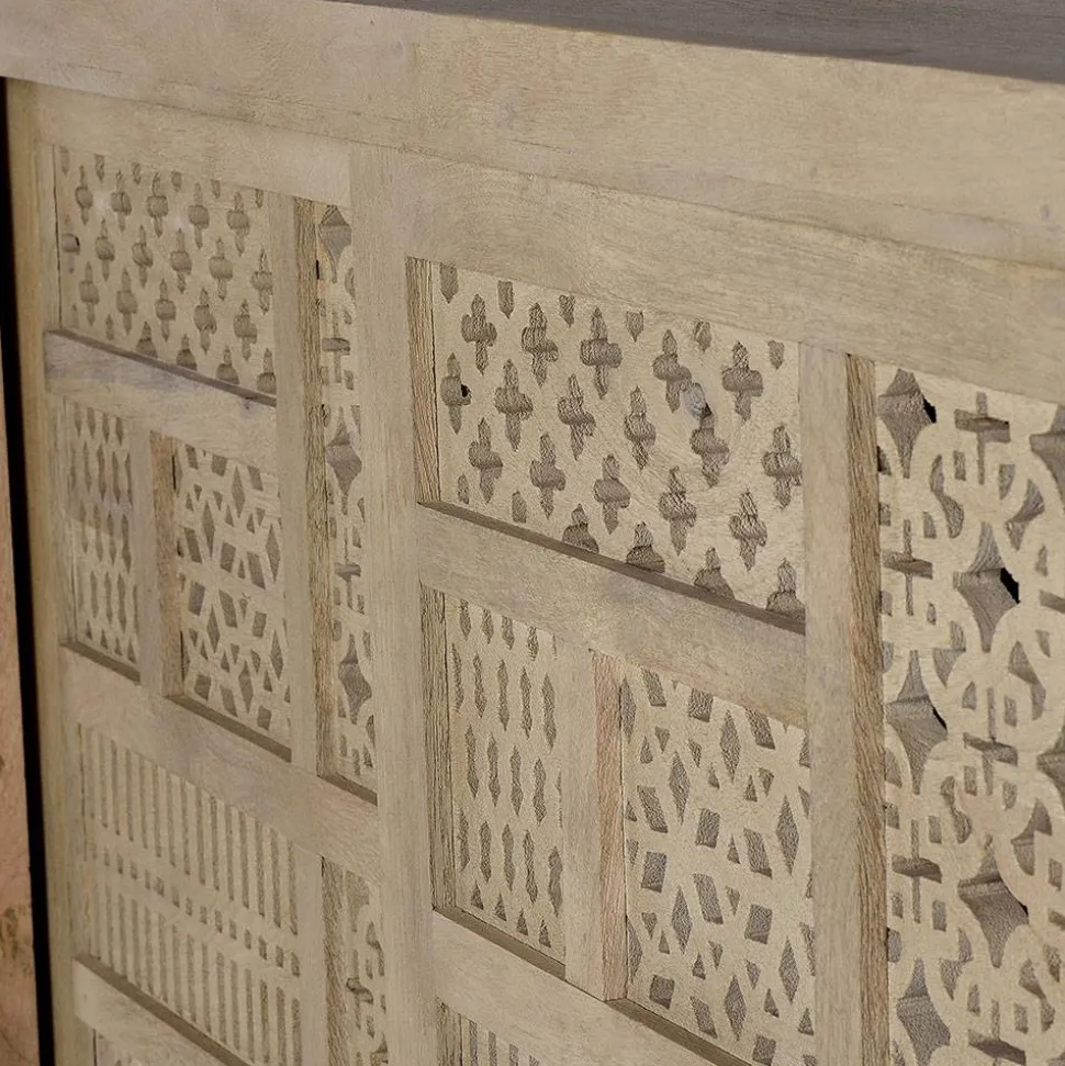 Design Sideboard mit Ethno Flair - Valuta