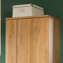 Dielenschrank Wislama aus Kernbuche Massivholz