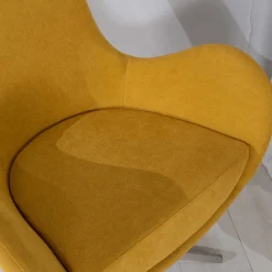 Drehbarer Retrosessel in Gelb - Phantom