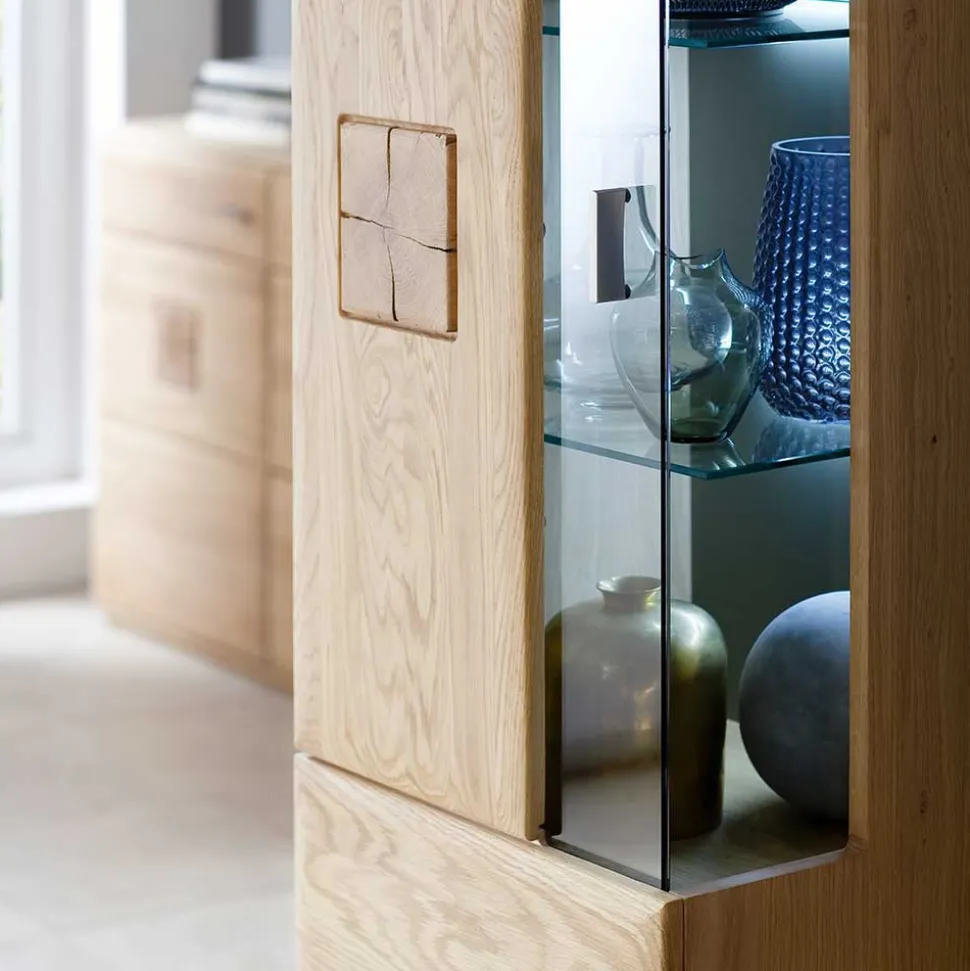 Edle Wohnwand mit 320cm Breite Pontros in Eiche Bianco teilmassiv (vierteilig)