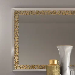 Edler Wandspiegel in mattem Weiß & Gold - Valganios