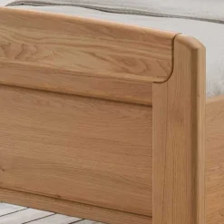 Einzelbett & Nachtkommode in Eiche - Sendician (zweiteilig)