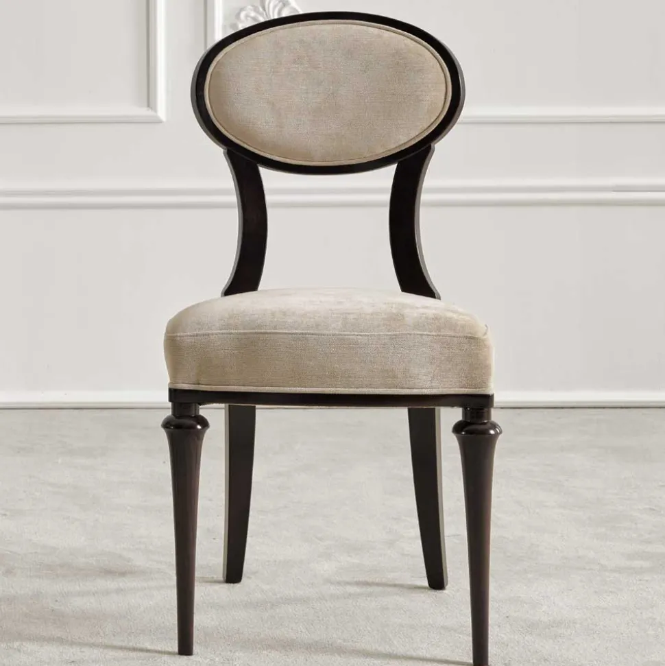 Eleganter Polsterstuhl mit ovaler Medaillon Lehne - Celorma