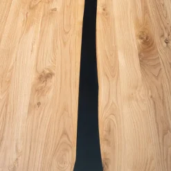 Esstisch mit X-Metallbeinen - Drakura