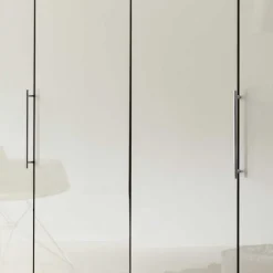 Falttüren Schlafzimmerschrank Cleoto in Creme Weiß