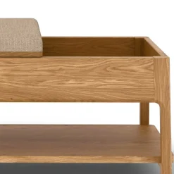 Funktionelle Schlafzimmerbank aus Wildeiche - Laida