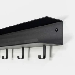 Garderobenleiste aus schwarzem Stahl - Badehma