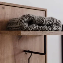 Garderobenpaneel in Wildeiche Optik - Vapposia