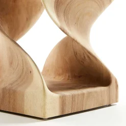 Geschnitzter Design Beistelltisch aus Massivholz - Lavista