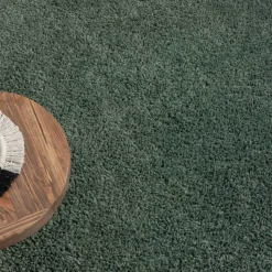 Grüner Läufer Teppich mit hohem Flor - Lura