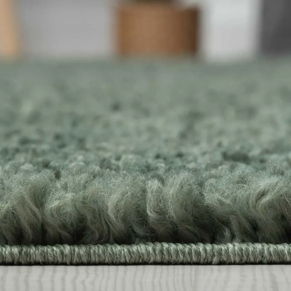 Grüner Läufer Teppich mit hohem Flor - Lura