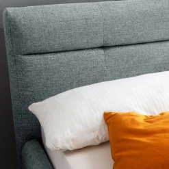 Hellblaues Polsterbett mit Bettkasten - Annelie