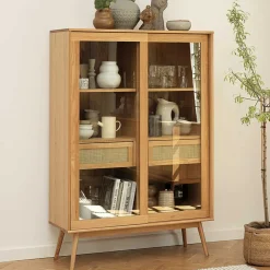 Helles Highboard mit Glas in Natur - Saltenas