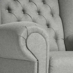 Hellgrauer Chesterfield-Sessel mit Ohren - Barreff