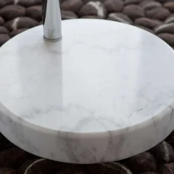 Höhenverstellbare Bogen-Leuchte in Weiß & Chrom - Gozoa