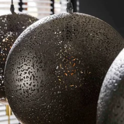 Hängeleuchte mit vier Kugelschirmen aus Metall - Feixon