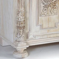 Hohe Kommode im orientalischen Stil - Cionga