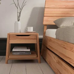 Holzbett mit Kopfteil aus Kernbuche geölt - Daan