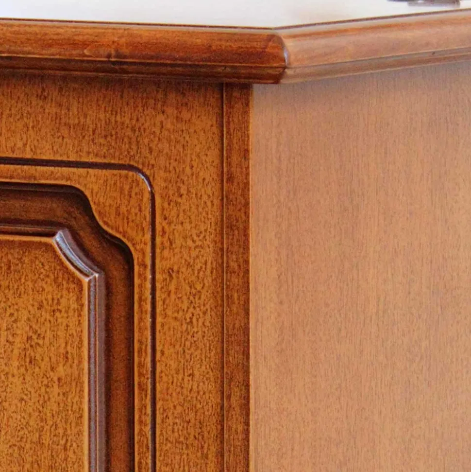 Klassische Holztruhe in Nussbaum - Kimms