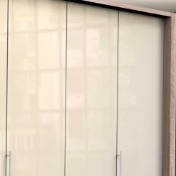 Kombi-Schlafzimmerschrank in Cremefarben - Rativian