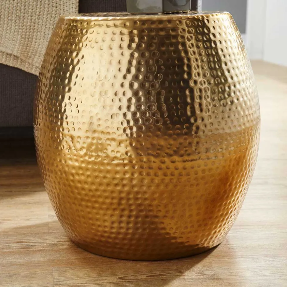 Lackierter Metall-Beistelltisch in Gold - Franc