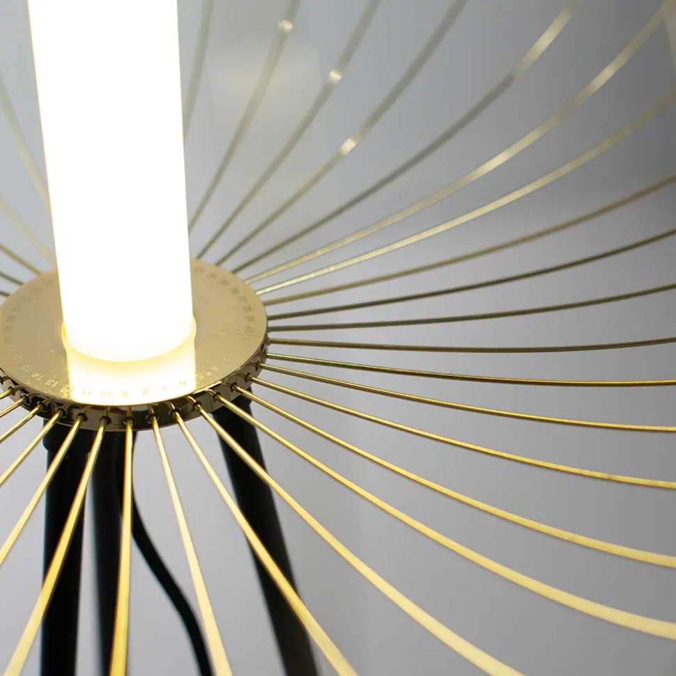 LED Standleuchte in Messingfarben - Poro