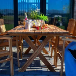 Massiver Gartentisch aus Teak Recyclingholz - Mailandro