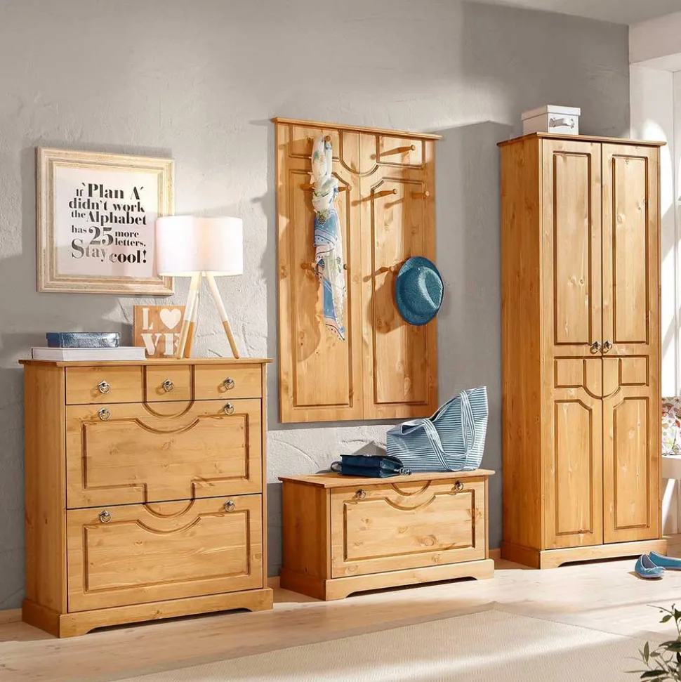 Massives Dielenmöbel Set im Landhausstil - Edranov (vierteilig)