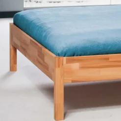 Massivholz Bett Narkondam aus Kernbuche