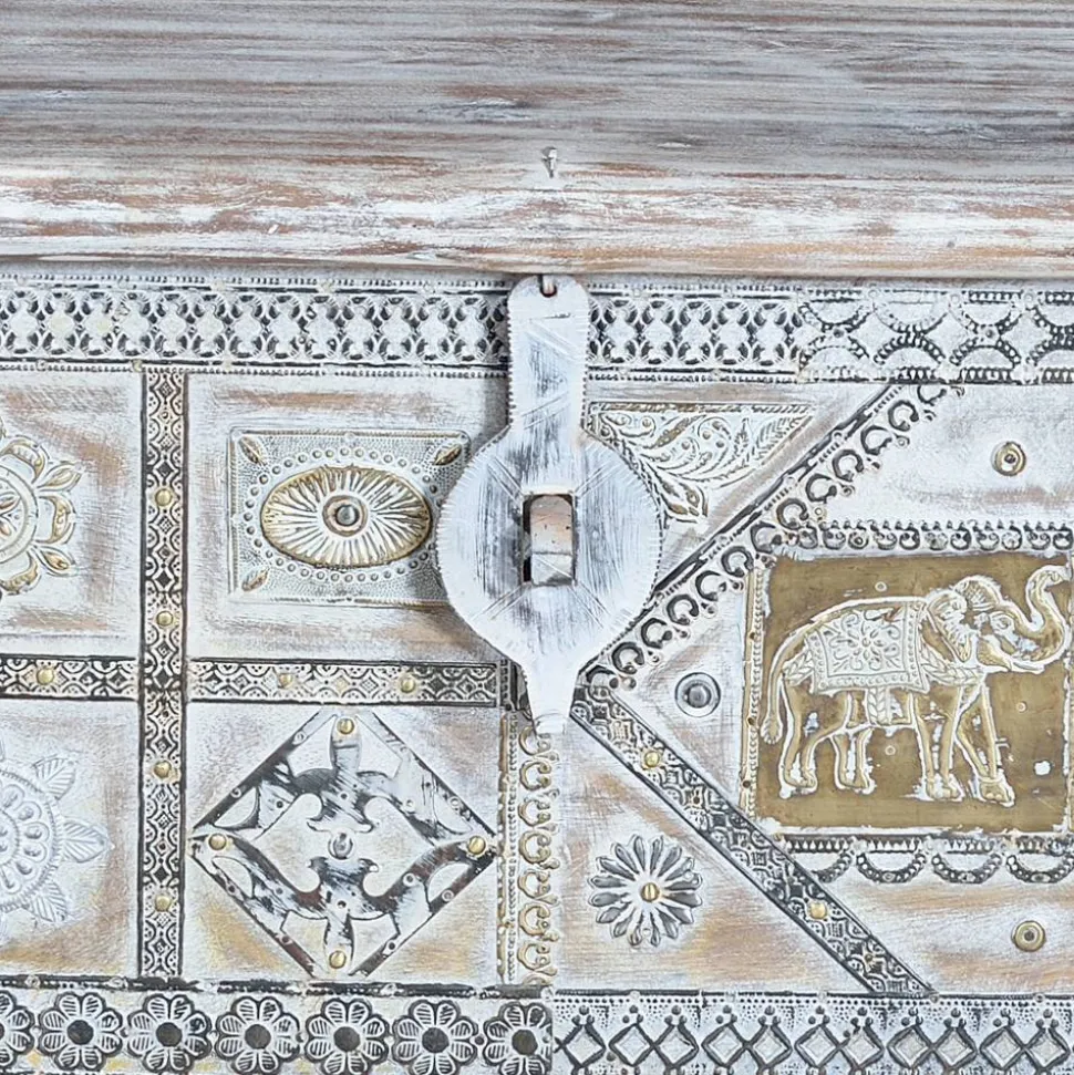 Massivholz Truhe im Orient Style - Varrion