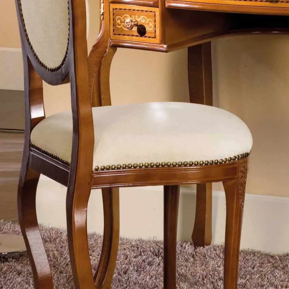 Medaillonstuhl in Creme & Nussbaum Natale aus Massivholz