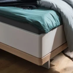 Moderne Design Bettanlage mit Kunstleder - Crascanu (dreiteilig)