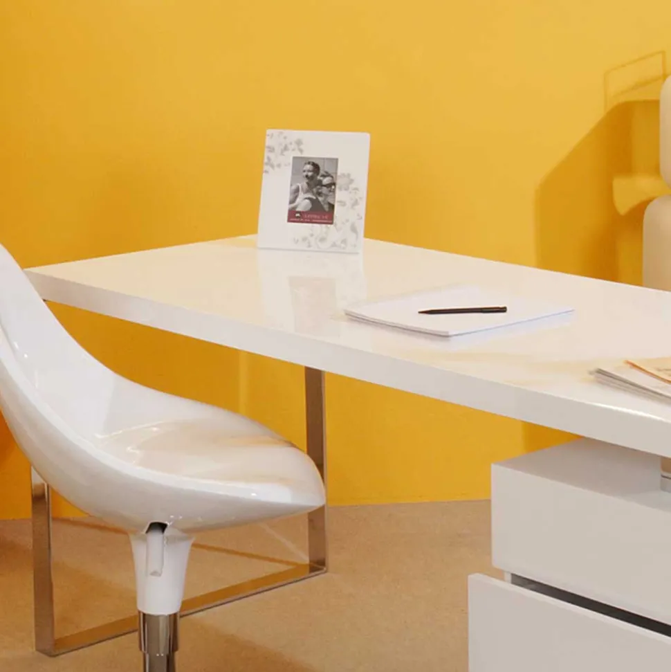 Moderner Hochglanz Schreibtisch mit drei Schubladen - Nivatus