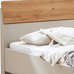 Modernes Bettgestell mit 160 cm Breite - Kezmina