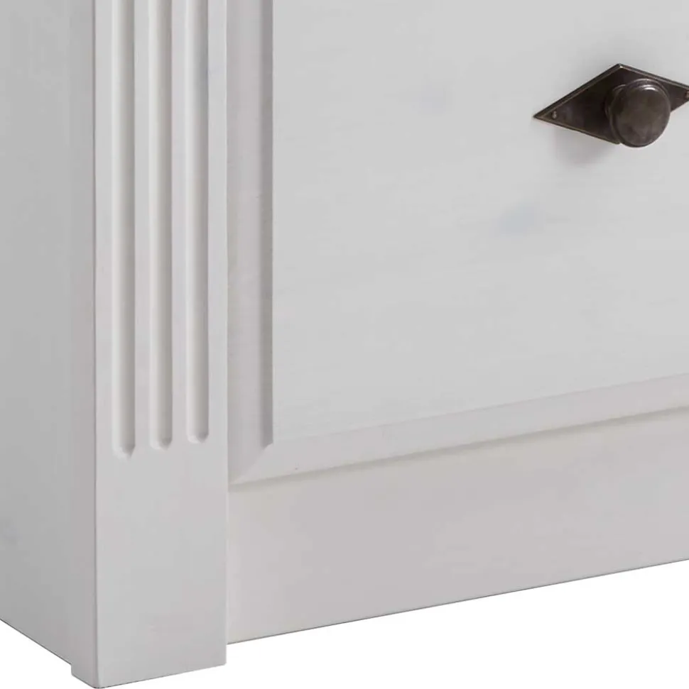 Nachtschränkchen Kazanova im Landhausstil