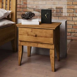 Nachttisch Masdamos aus Wildeiche massiv geölt