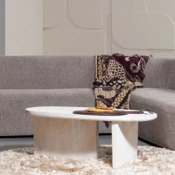 Ovaler Couchtisch in Creme aus Massivholz - Nuvellas