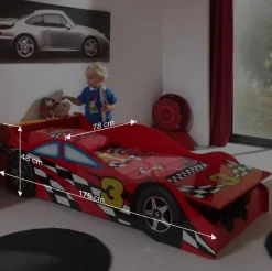 Rennautobett Streeter in Rot